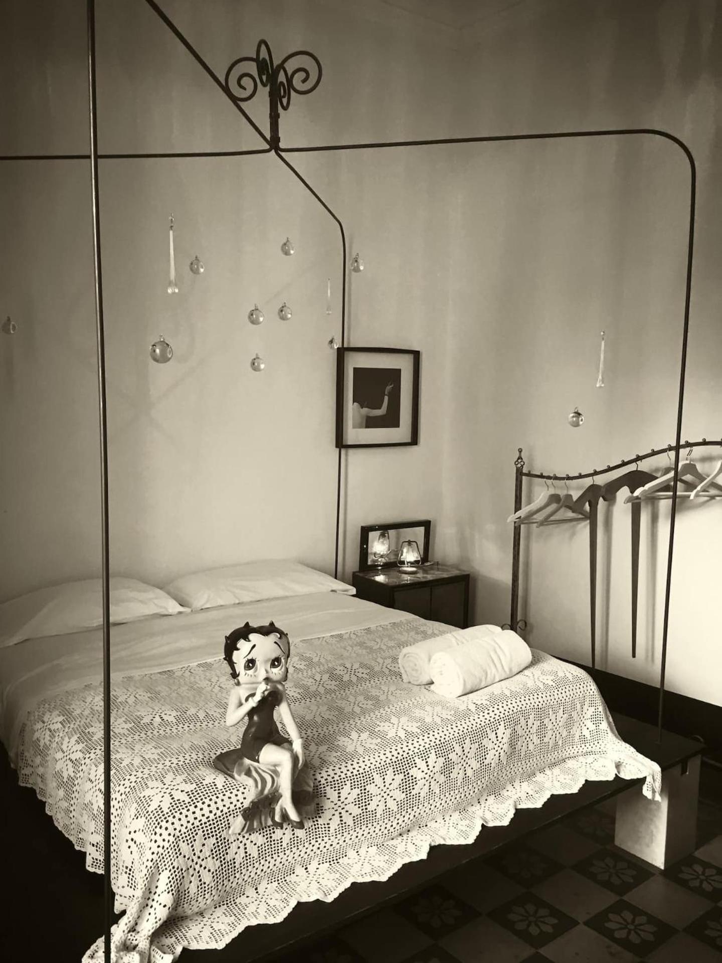 La Cot Bed & Breakfast 2*