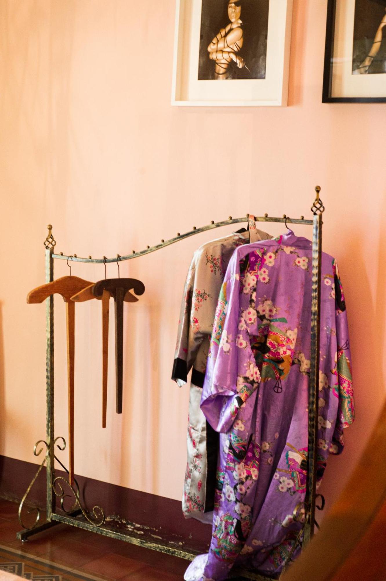 La Cot Bed & Breakfast